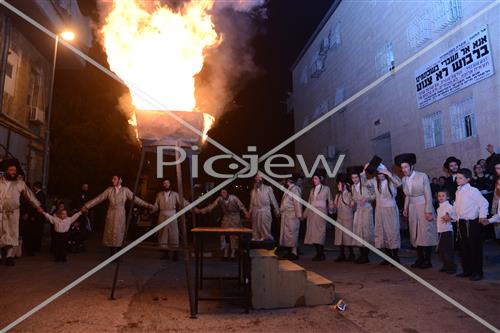 Lag Ba'Omer bonfire