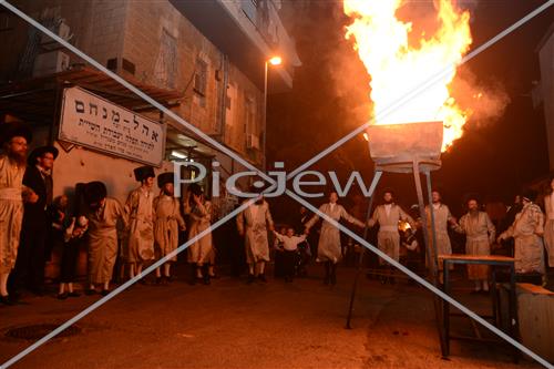 Lag Ba'Omer bonfire