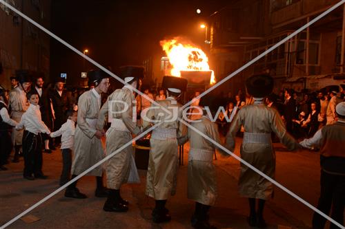 Lag Ba'Omer bonfire