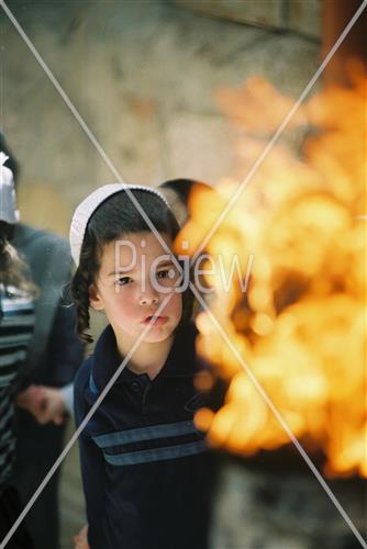 Lag Ba'Omer bonfire