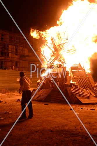 Lag Ba'Omer bonfire