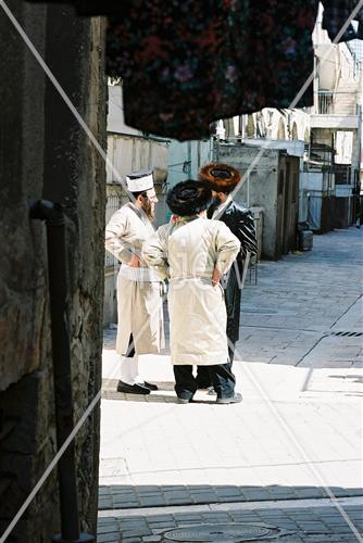 פורים במאה שערים