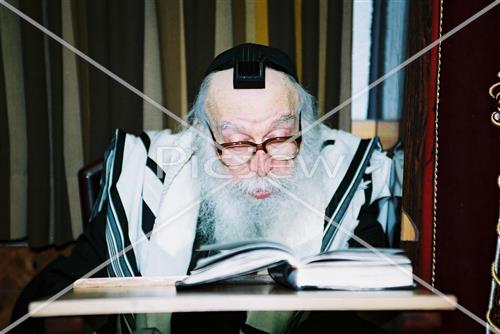 Rabbi Nissim Karlitz