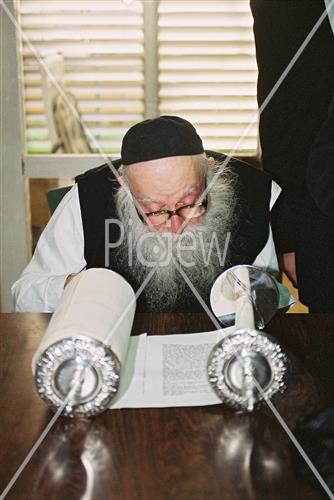 Rabbi Nissim Karlitz