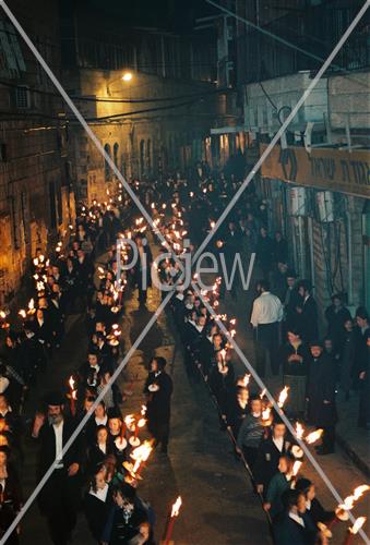 Buying a Sefer Torah