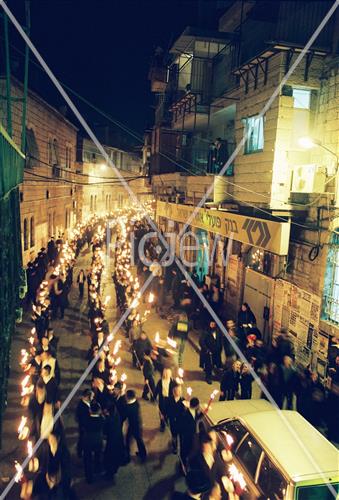 Buying a Sefer Torah