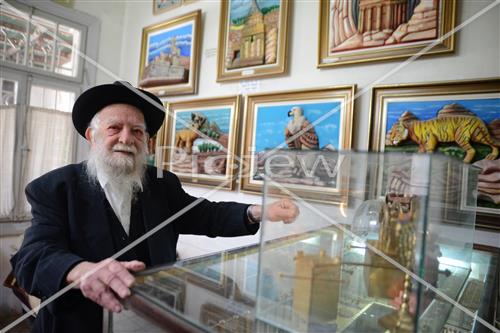 Yosele artist from Mea Shearim