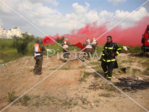 תיעוד: תרגיל נפילת טילים כימיים רחב היקף בעיר אלעד	