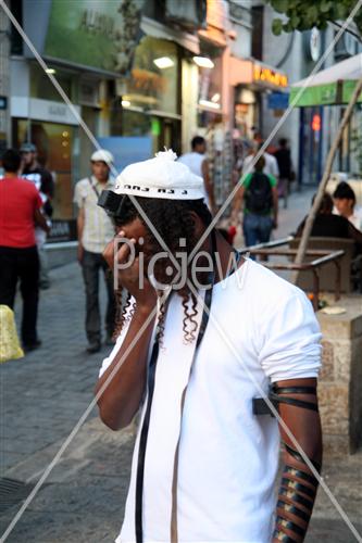 Jews pray