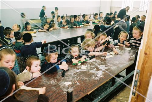 Baking Matzot