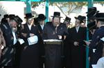 The Rebbe and Chassidim do Tashlich for the Day of Atonement
