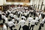 Sefer Torah at Kol Ya&#39;akov in the Bait Vagan in Jerusalem, headed by Rabbi Yehudah Ades