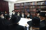 Sefer Torah at Kol Ya&#39;akov in the Bait Vagan in Jerusalem, headed by Rabbi Yehudah Ades