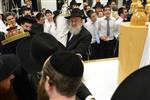 Sefer Torah at Kol Ya&#39;akov in the Bait Vagan in Jerusalem, headed by Rabbi Yehudah Ades