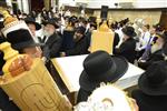 Sefer Torah at Kol Ya&#39;akov in the Bait Vagan in Jerusalem, headed by Rabbi Yehudah Ades