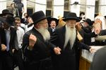 Sefer Torah at Kol Ya&#39;akov in the Bait Vagan in Jerusalem, headed by Rabbi Yehudah Ades