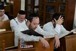 יהודים לומדים תורה