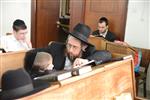יהודים לומדים תורה