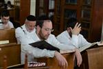 יהודים לומדים תורה