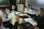 יהודים לומדים תורה