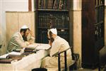 לימוד תורה במוצאי יום כיפור בבית כנסת