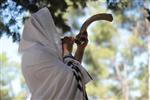 Shofar blowing a ram&#39;s horn