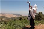 Shofar blowing a ram&#39;s horn