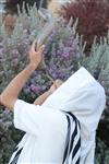 Shofar blowing a ram&#39;s horn