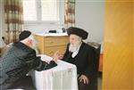 Rabbi Shalom Yosef Elyashiv met with Rabbi Shmuel Auerbach