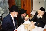 Rabbi Shalom Yosef Elyashiv with four species on Sukkot