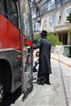 ילדים בירושלים הולכים לבית הספר