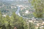 An interesting daily life routine in Jerusalem