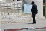 An interesting daily life routine in Jerusalem