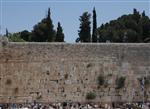 a photo of the wailing wall