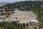 Level burial cemetery in Jerusalem Har HaMenuchot