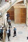 Jews build a sukkah streets of Jerusalem