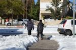 תושבי ירושלים מתעוררים לבוקר לבן ומושלג