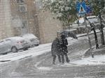 תושבי ירושלים מתעוררים לבוקר לבן ומושלג