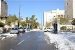 תושבי ירושלים מתעוררים לבוקר לבן ומושלג