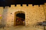 New Gate of Jerusalem, located in the northwest wall of the Old City.
