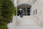 Yeshiva students by way of public transportation in Jerusalem