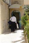 Yeshiva students by way of public transportation in Jerusalem