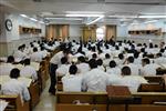 Mir Yeshiva students studying in Jerusalem