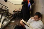 Mir Yeshiva students studying in Jerusalem