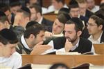 Mir Yeshiva students studying in Jerusalem