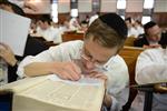 Mir Yeshiva students studying in Jerusalem