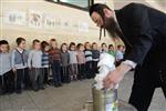 מדליקים ורוקדים סביב מדורת ל&quot;ג בעומר