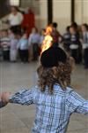 מדליקים ורוקדים סביב מדורת ל&quot;ג בעומר