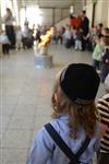 מדליקים ורוקדים סביב מדורת ל&quot;ג בעומר
