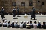 מדליקים ורוקדים סביב מדורת ל&quot;ג בעומר